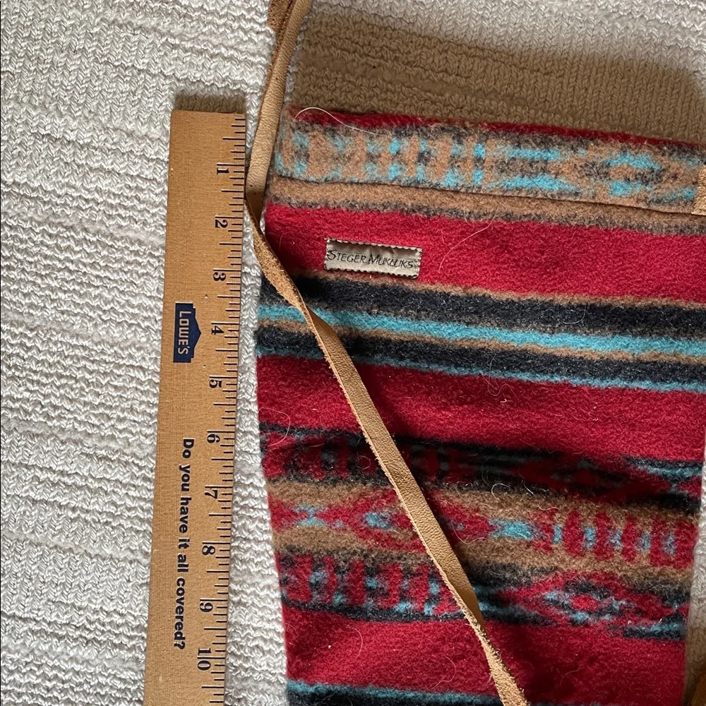 Steger Mukluks Southwestern Pattern Suede Wool Boot Covers - Red & Tan - Picture 5 of 8